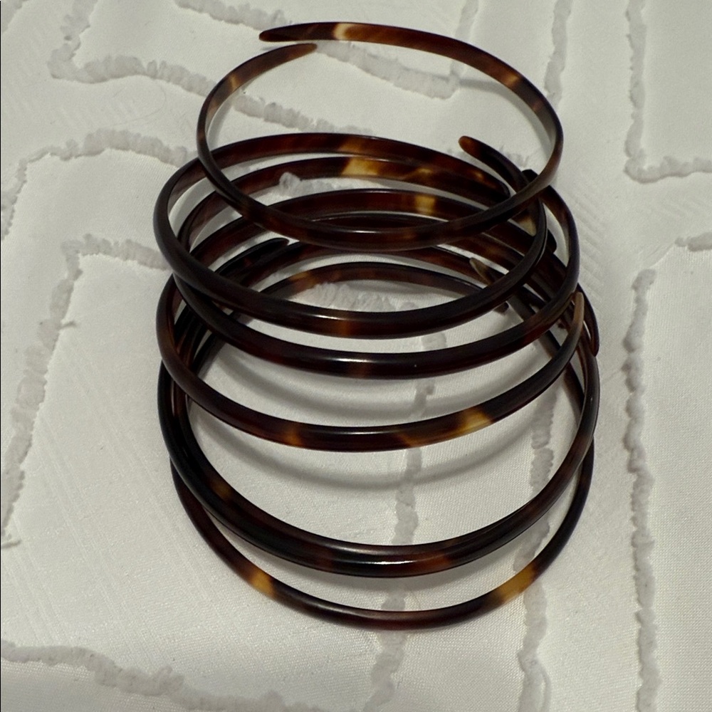 Classic Tortoise Shell Bracelet Set
